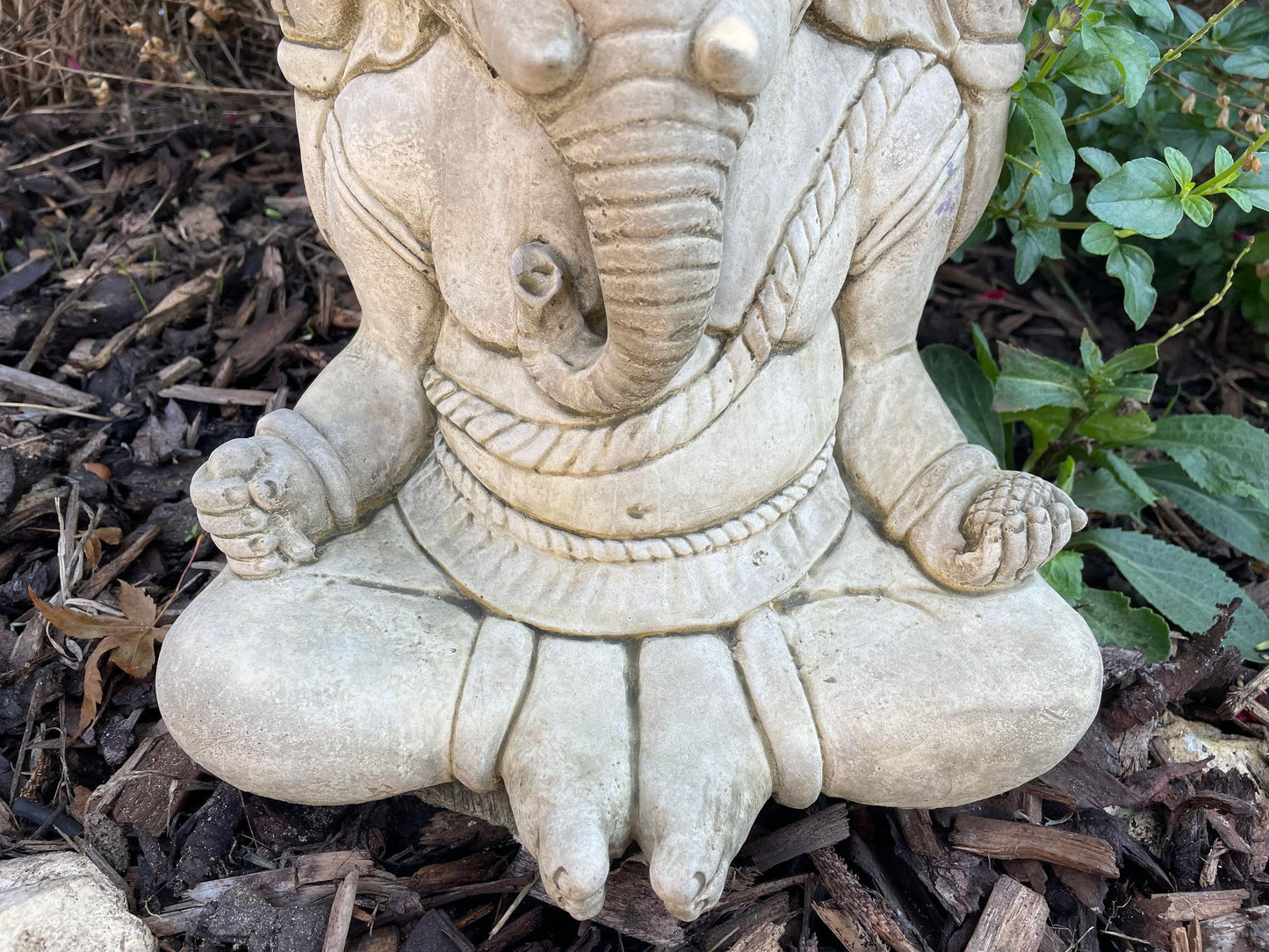 Praying Ganesh Statue - Backyard Bliss