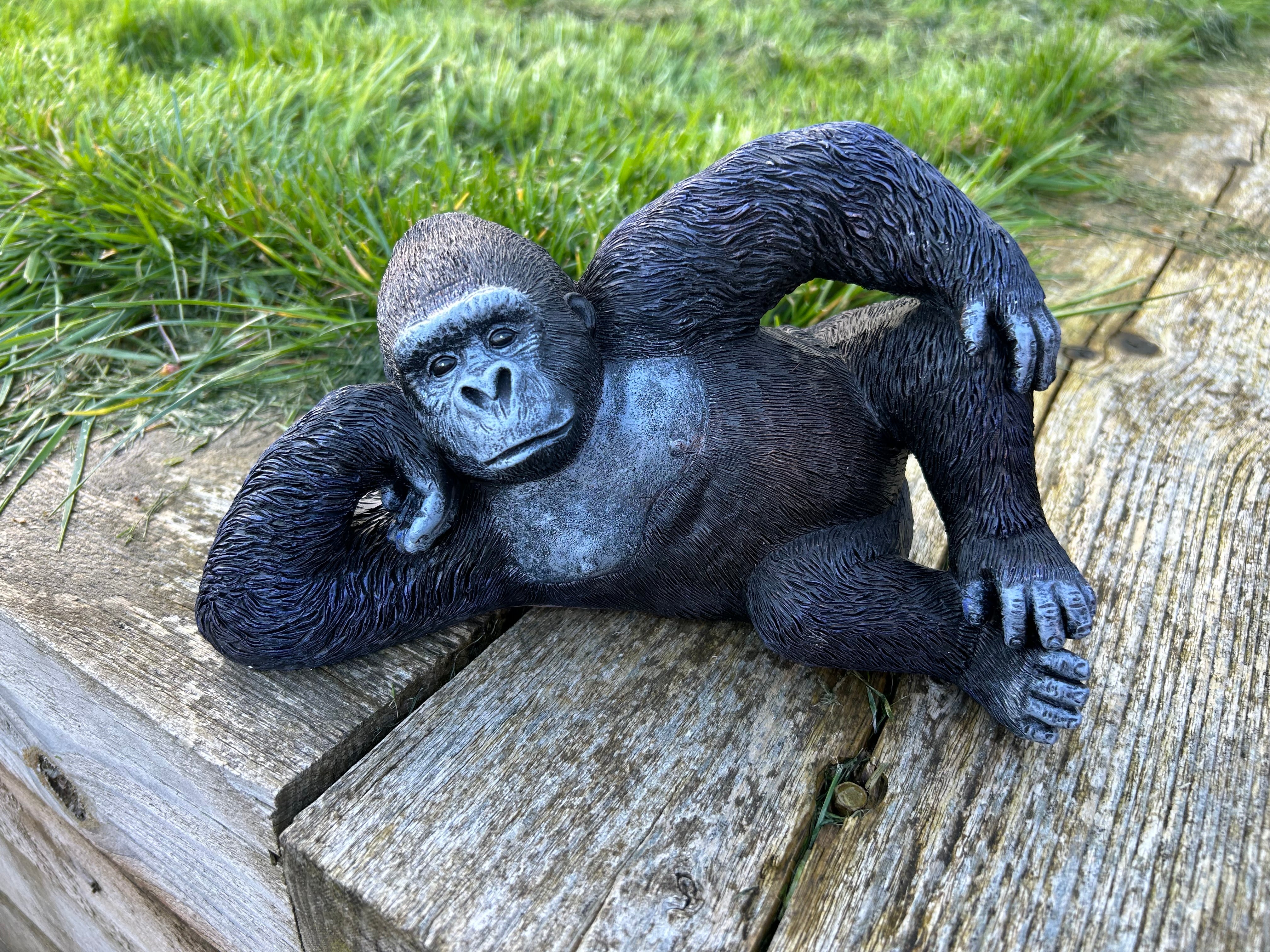 Relaxing Gorilla Ornament Set