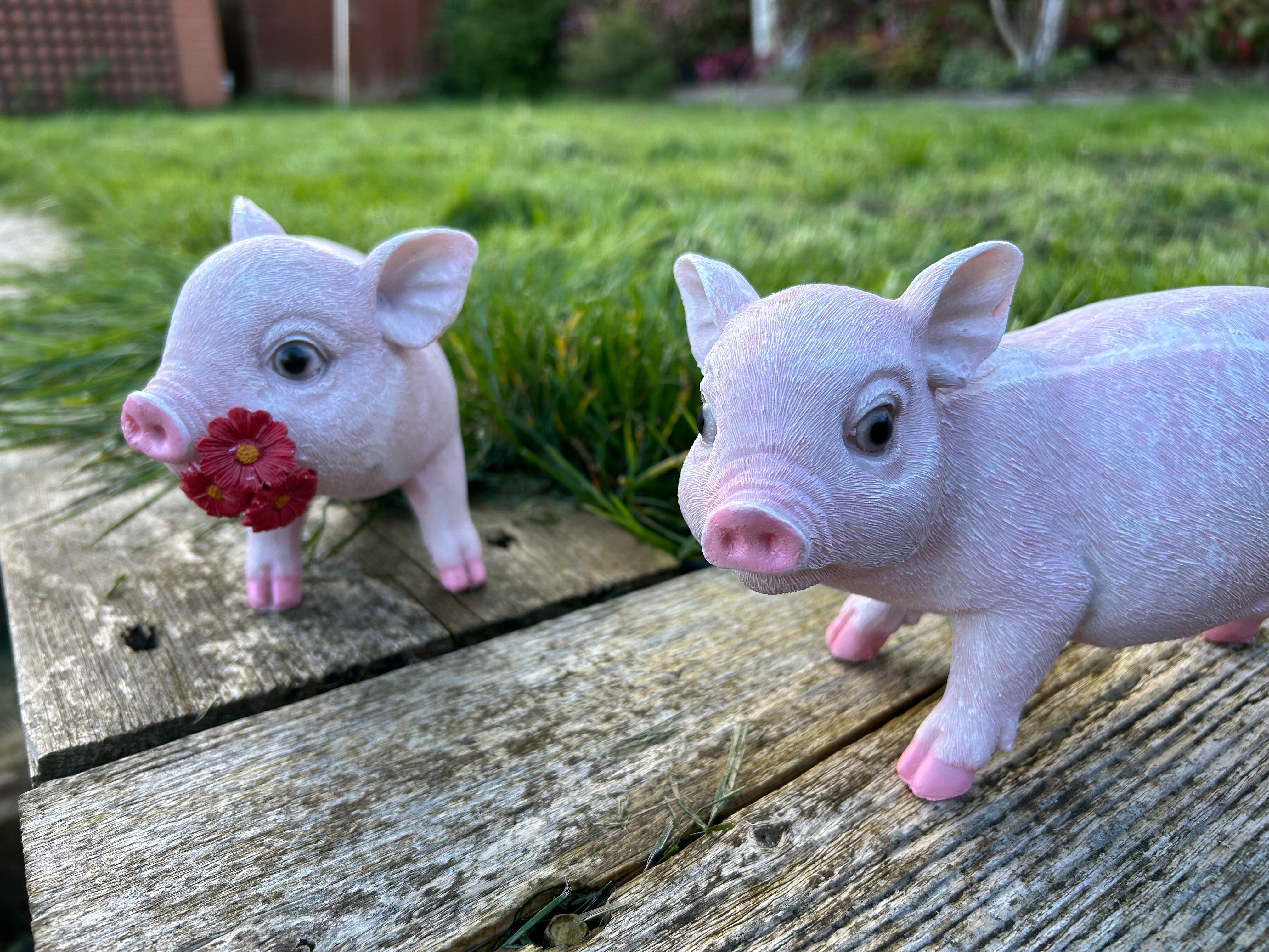 Pink Pig Family Ornament Set