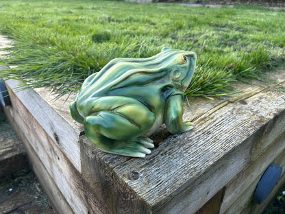 Gorgeous Green Frog Ornament