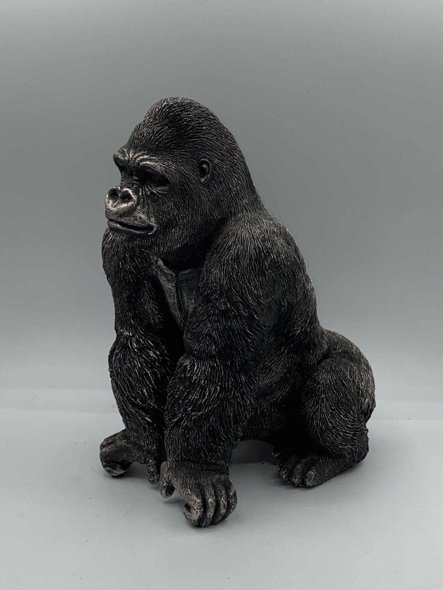 Bronze Finish Guardian Gorilla Garden Ornament - Backyard Bliss