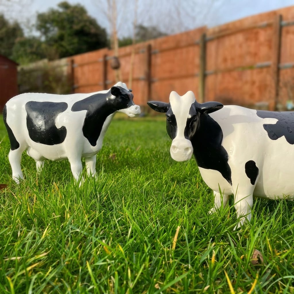 Curvy Cows | Garden Statue