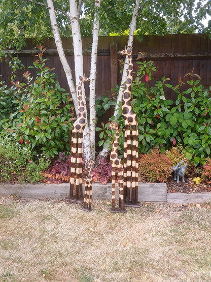 Large Wooden Giraffes - Set of 4 - Backyard Bliss