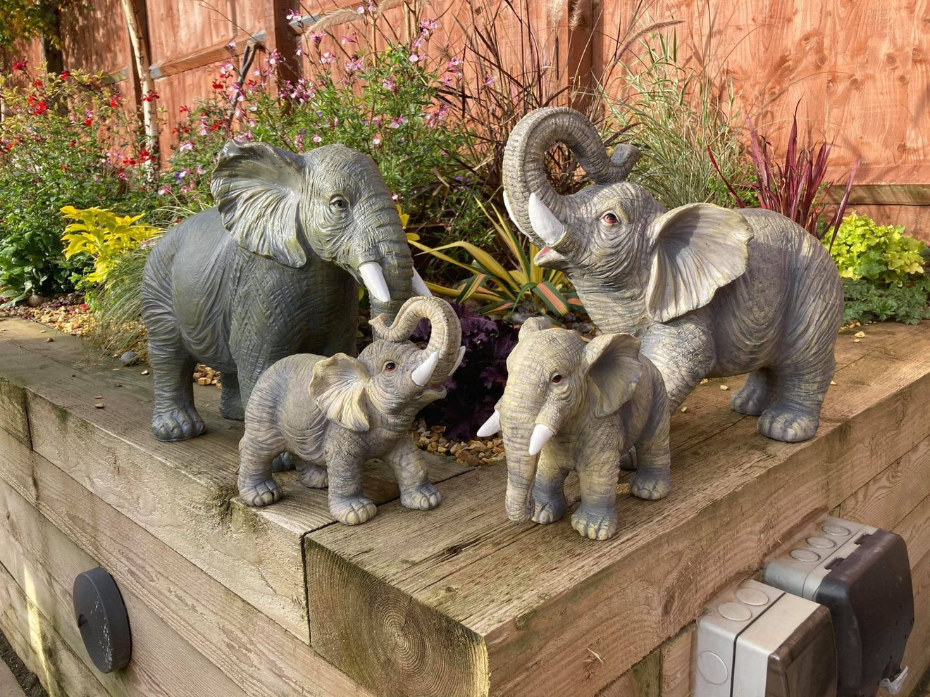 Mini Elephant Set - Backyard Bliss