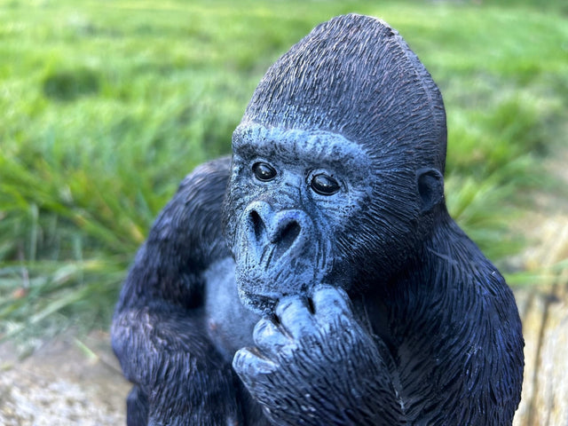 Sitting Gorilla Ornament - Backyard Bliss