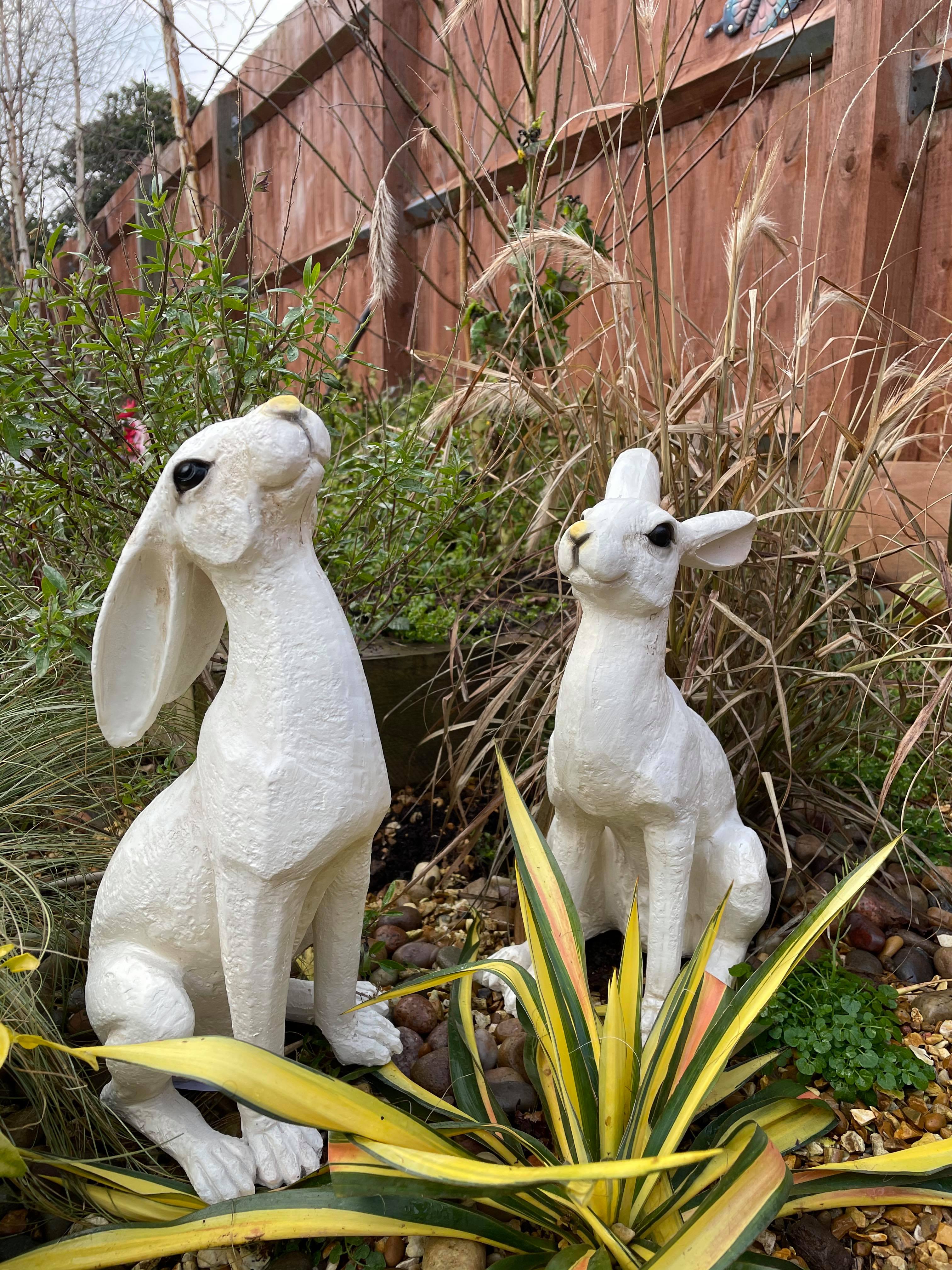 Large White Moon-Gazing Hares Ornament Set