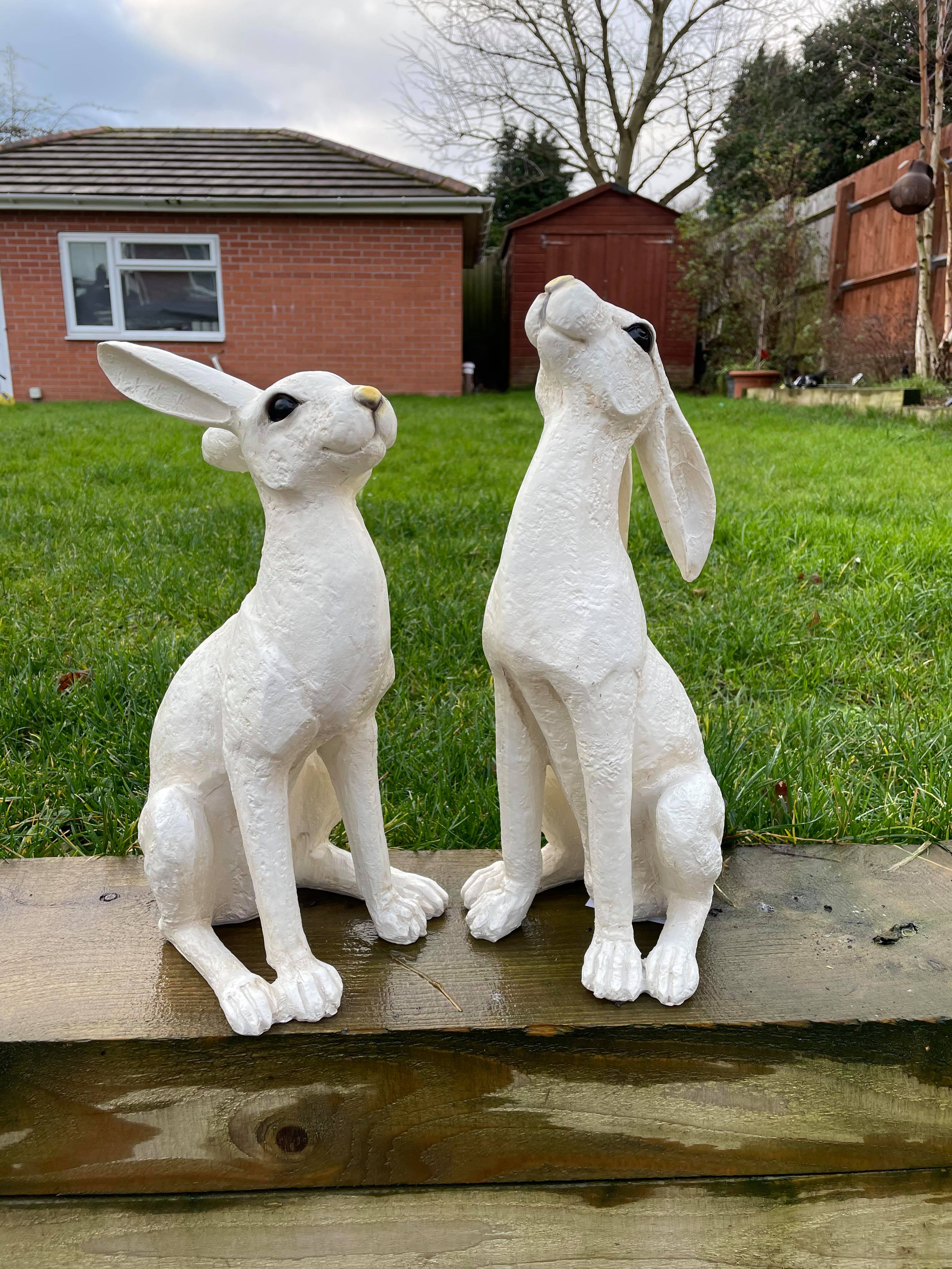 Large White Moon-Gazing Hares Ornament Set