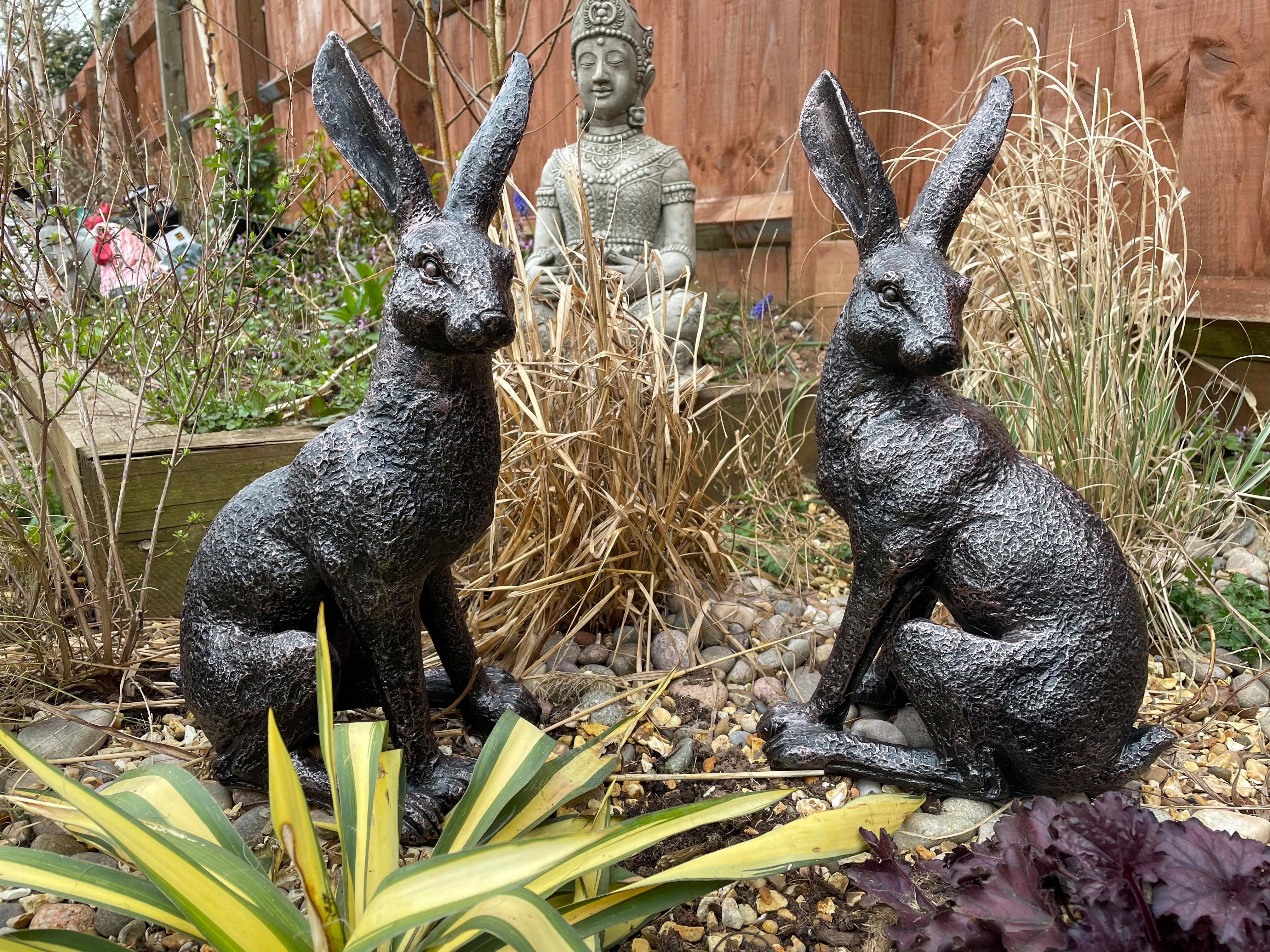 Large March Hares Ornament Set