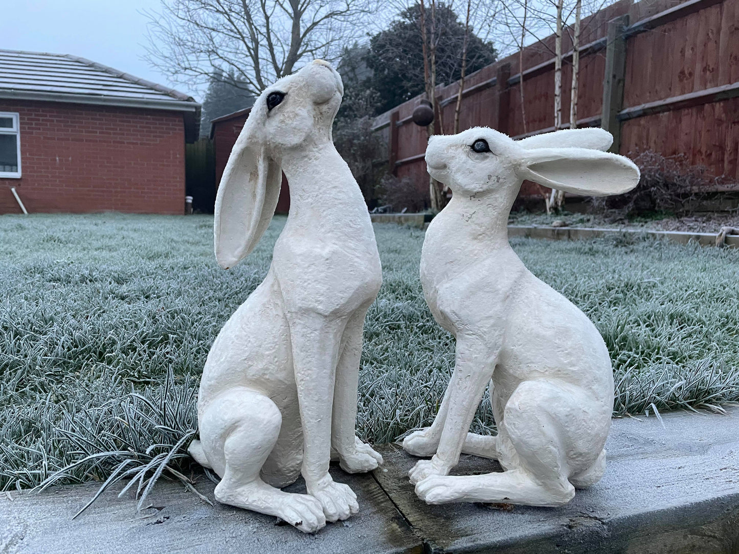 Large White Moon-Gazing Hares Ornament Set