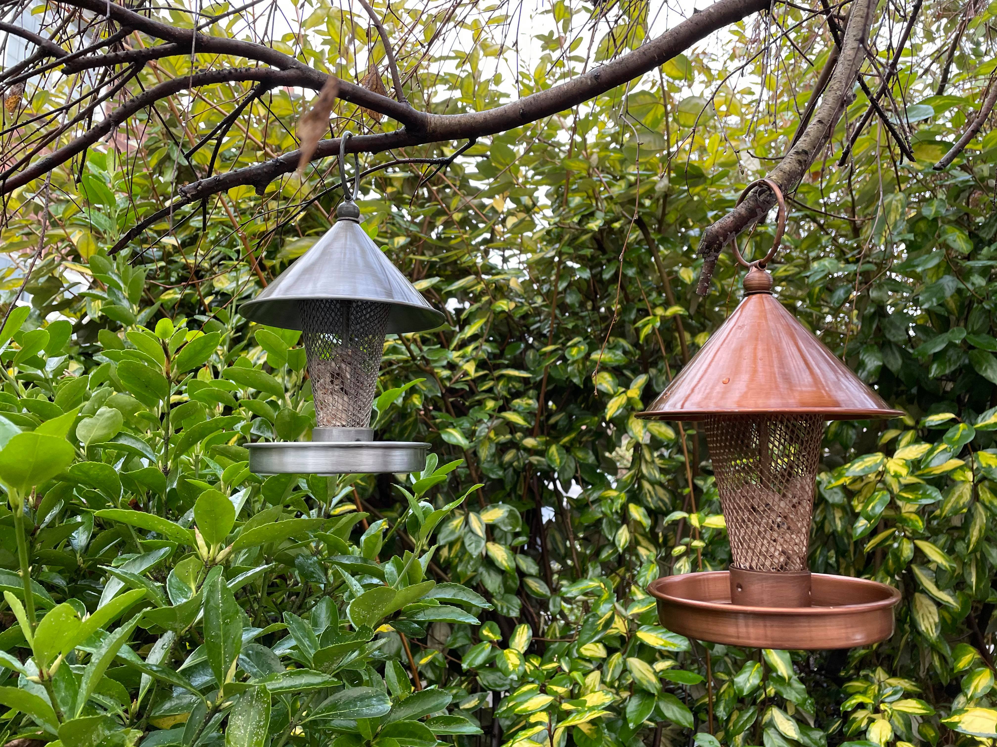 Metal Grate Bird Feeder