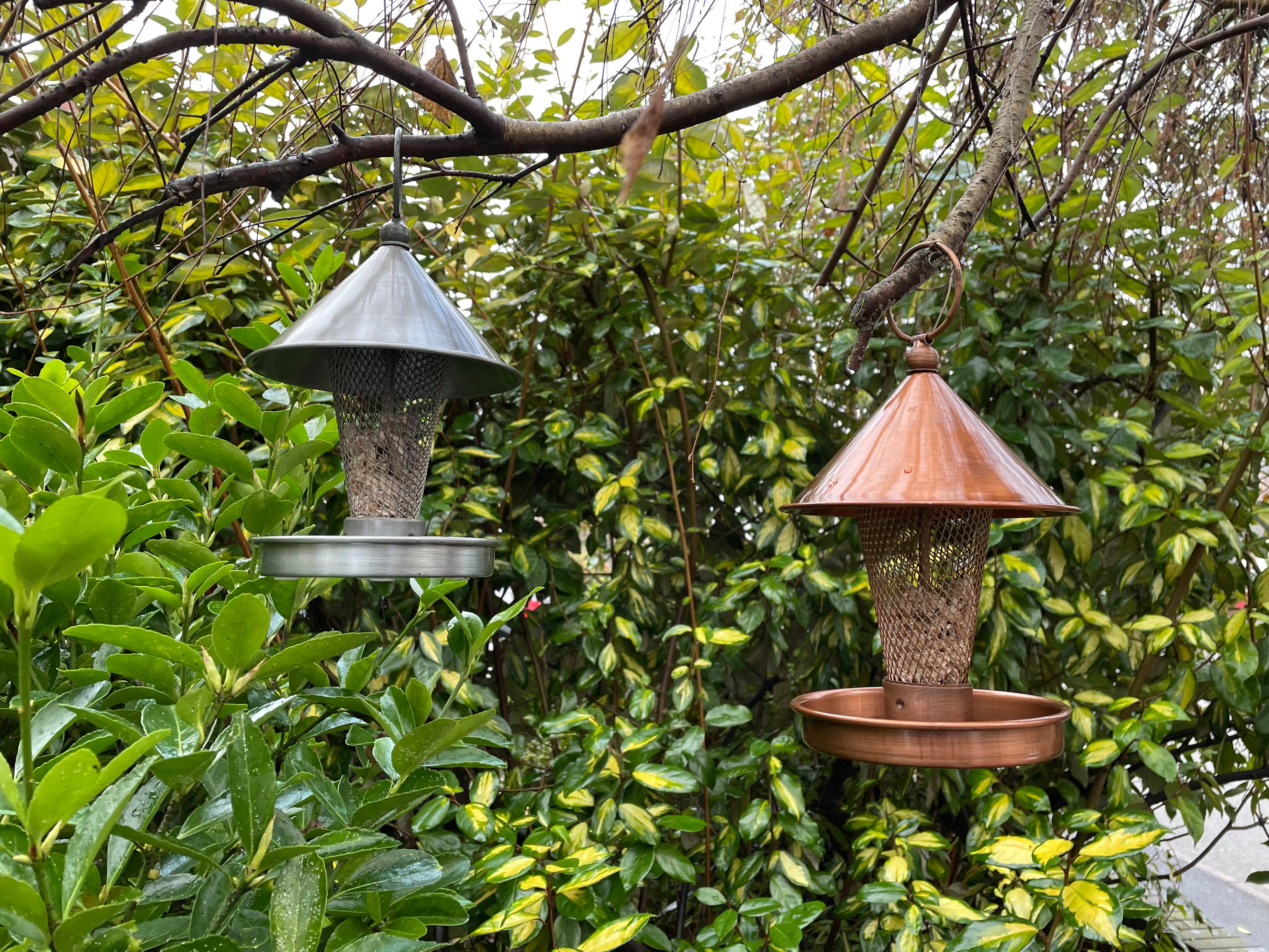 Metal Grate Bird Feeder