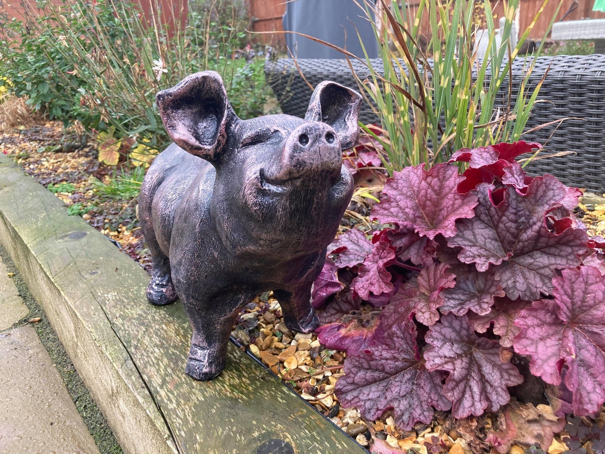 Bronze Happy Pig Garden Ornament - Backyard Bliss