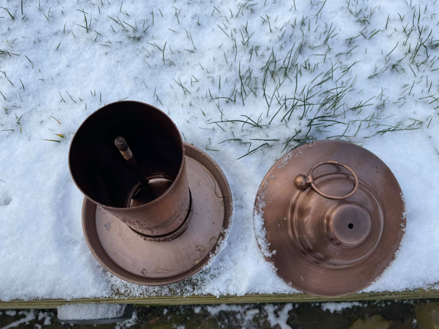 Copper Bird Feeder - Backyard Bliss