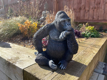 Gorilla & Gorilla w/Cub - Backyard Bliss