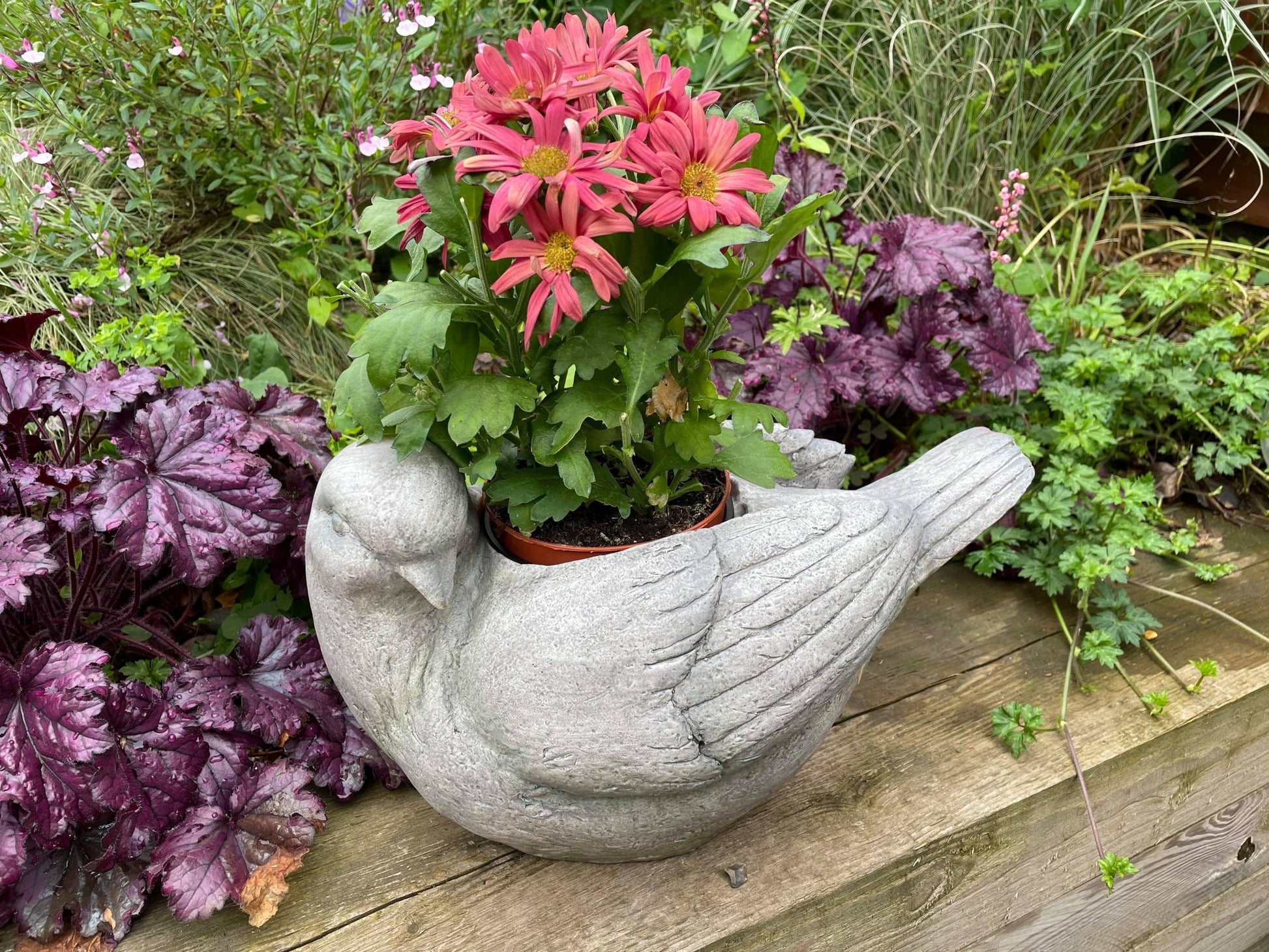 Grey Dove Planter - Backyard Bliss