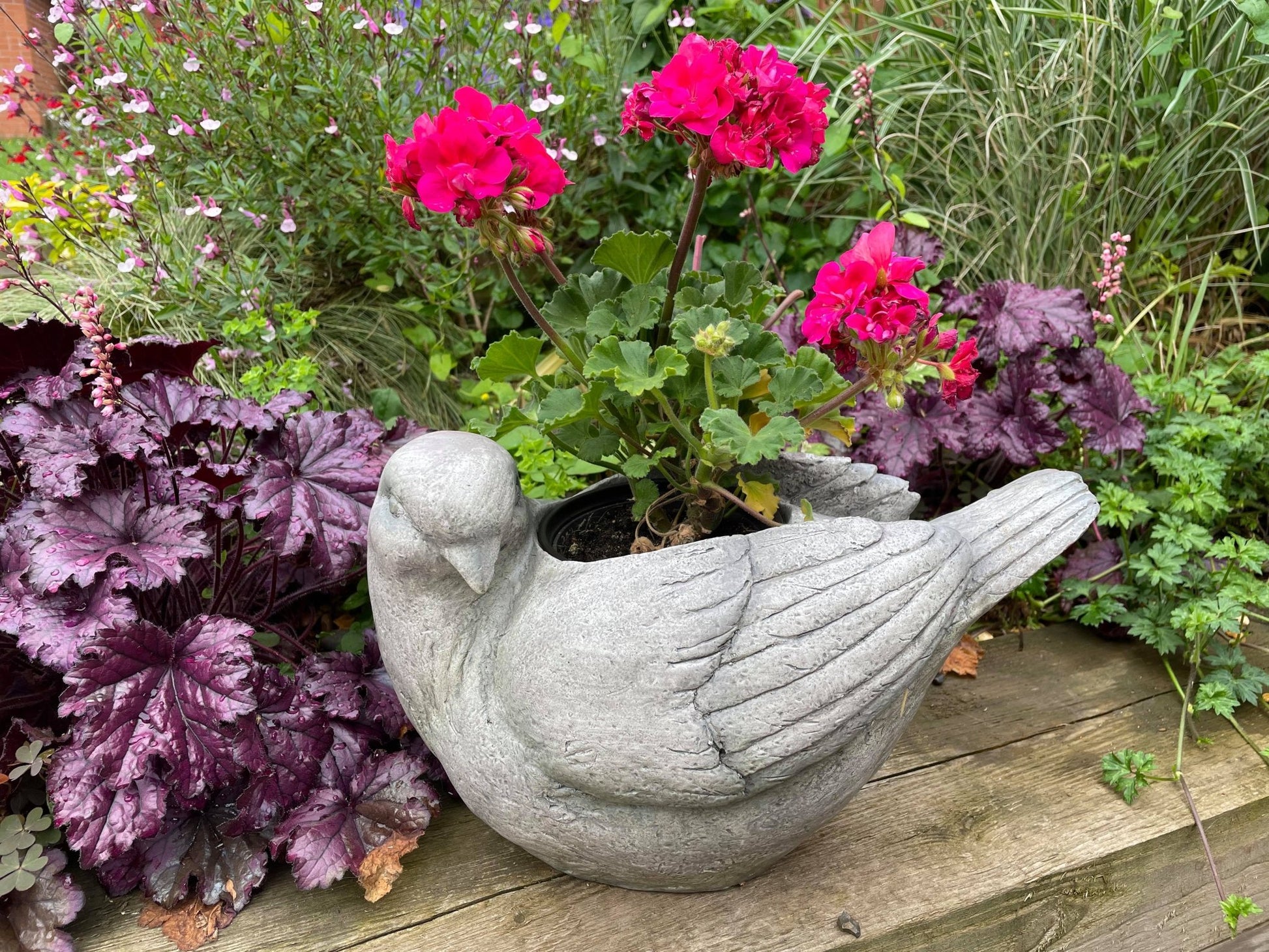 Grey Dove Planter - Backyard Bliss