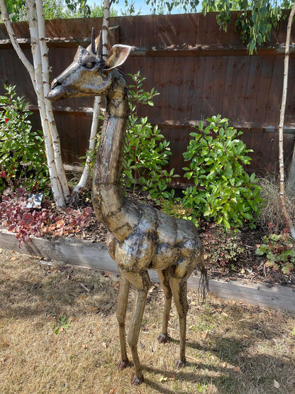 Large Metal Giraffe - 5ft - Backyard Bliss