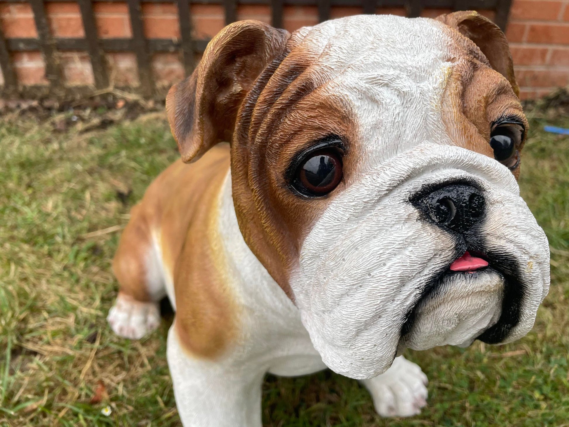 Life Size Johnson Bulldog - Backyard Bliss