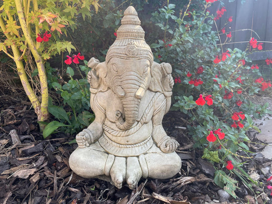 Praying Ganesh Statue - Backyard Bliss