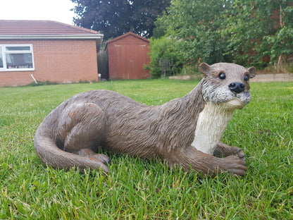 River Otter Ornament - Backyard Bliss